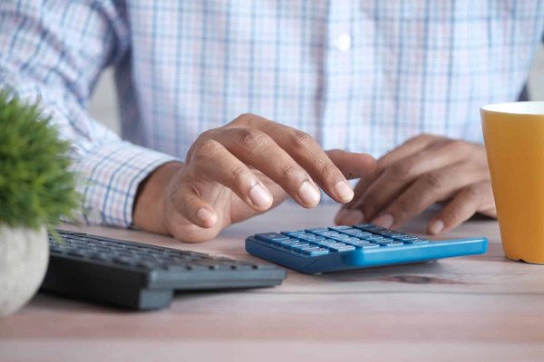 Comment évaluer le potentiel de rendement d'un investissement immobilier côtier ?